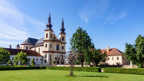 Kostel-a-regionální-muzeum