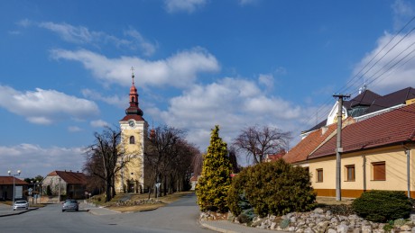 Kostel-Nanebevzetí-Panny-Marie