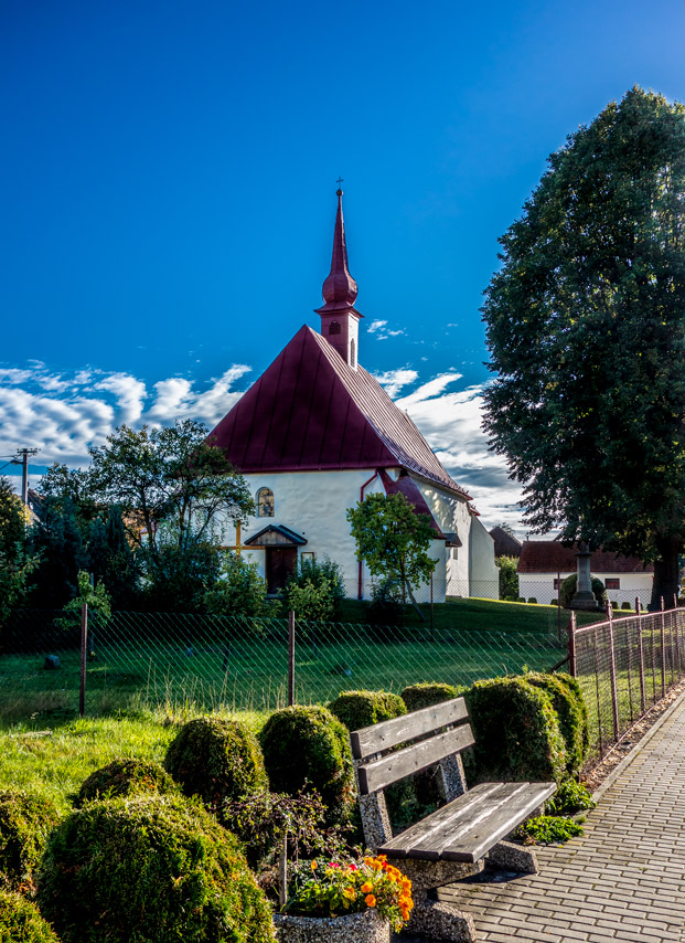 kostel-Povýšení-svatého-kříže