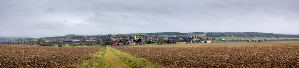 Výhled-zpět-ke-Krumsínu