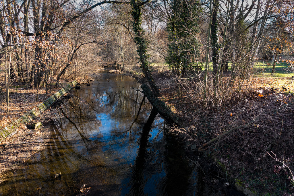 Smutná-Hloučela