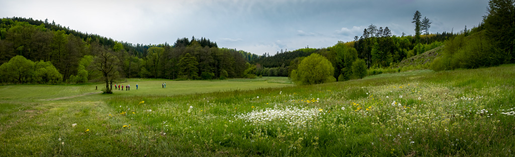 Výhled-do-údolí-za-kempem