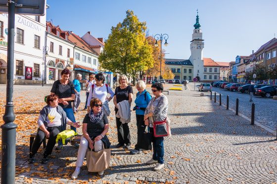 zastavka_na_namesti