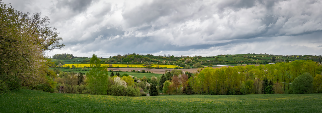 Výhled-na-okraj-Dzbelu